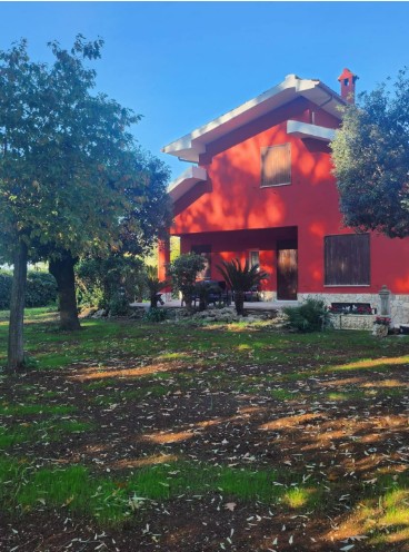 Villa La Roccia vista dal giardino